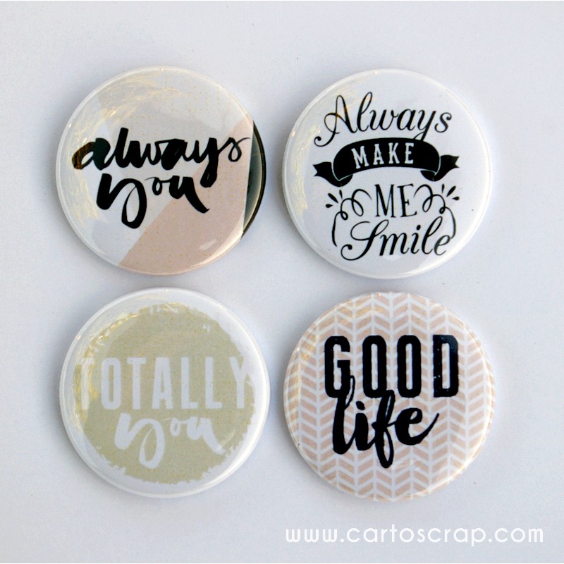 Lot de 4 badges 38mm CartoScrap - Always You